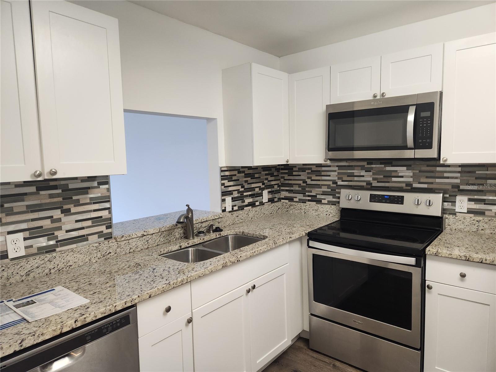 WILDEWOOD SPGS STAGE 1A OF PINEHURST - Residential Lease