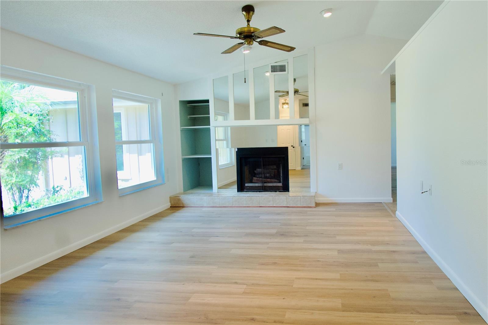 4951 S DRIFTWOOD WAY