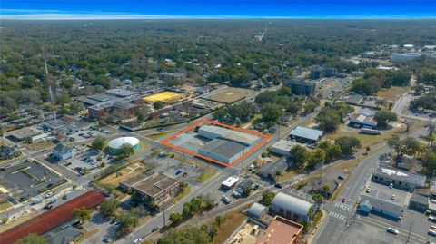 Tiny photo for 506 SE 3rd Avenue, Ocala, FL 34471 (MLS # OM721348)