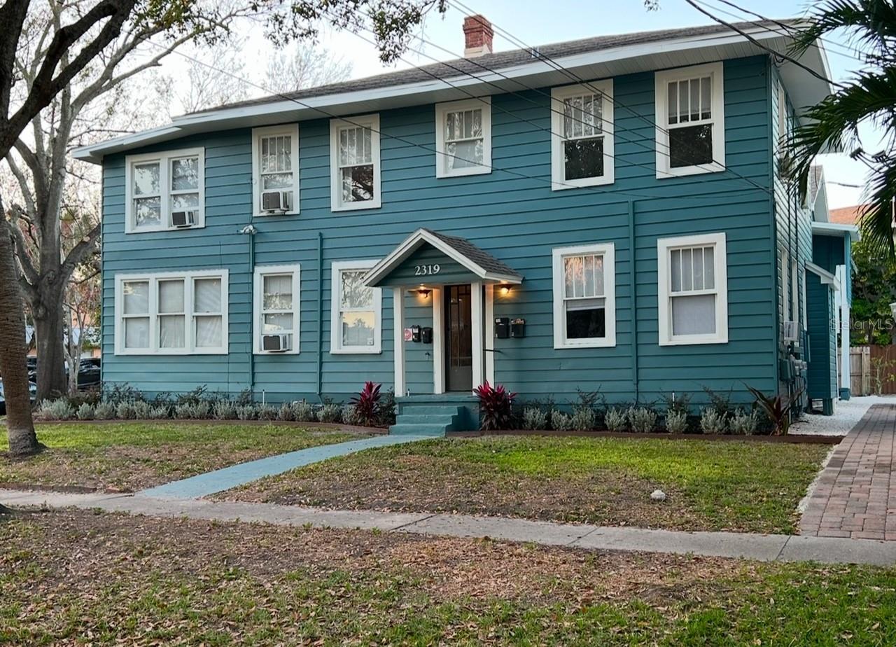 2319 W TEXAS AVENUE