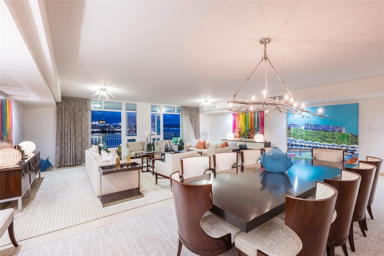 HARBOR PLAZA - Residential