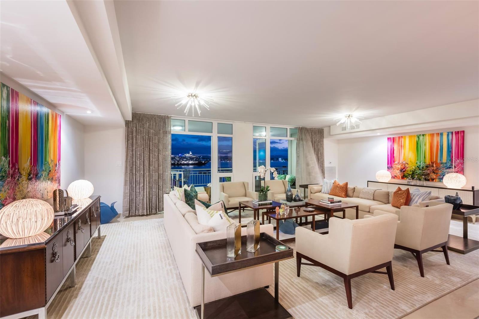 HARBOR PLAZA - Residential