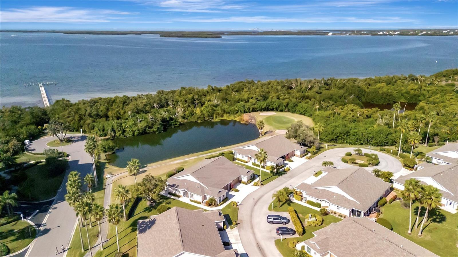 CAPTAINS COURT - Residential