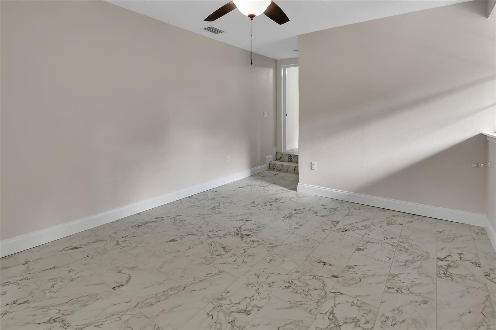 WEST LAWN - Residential