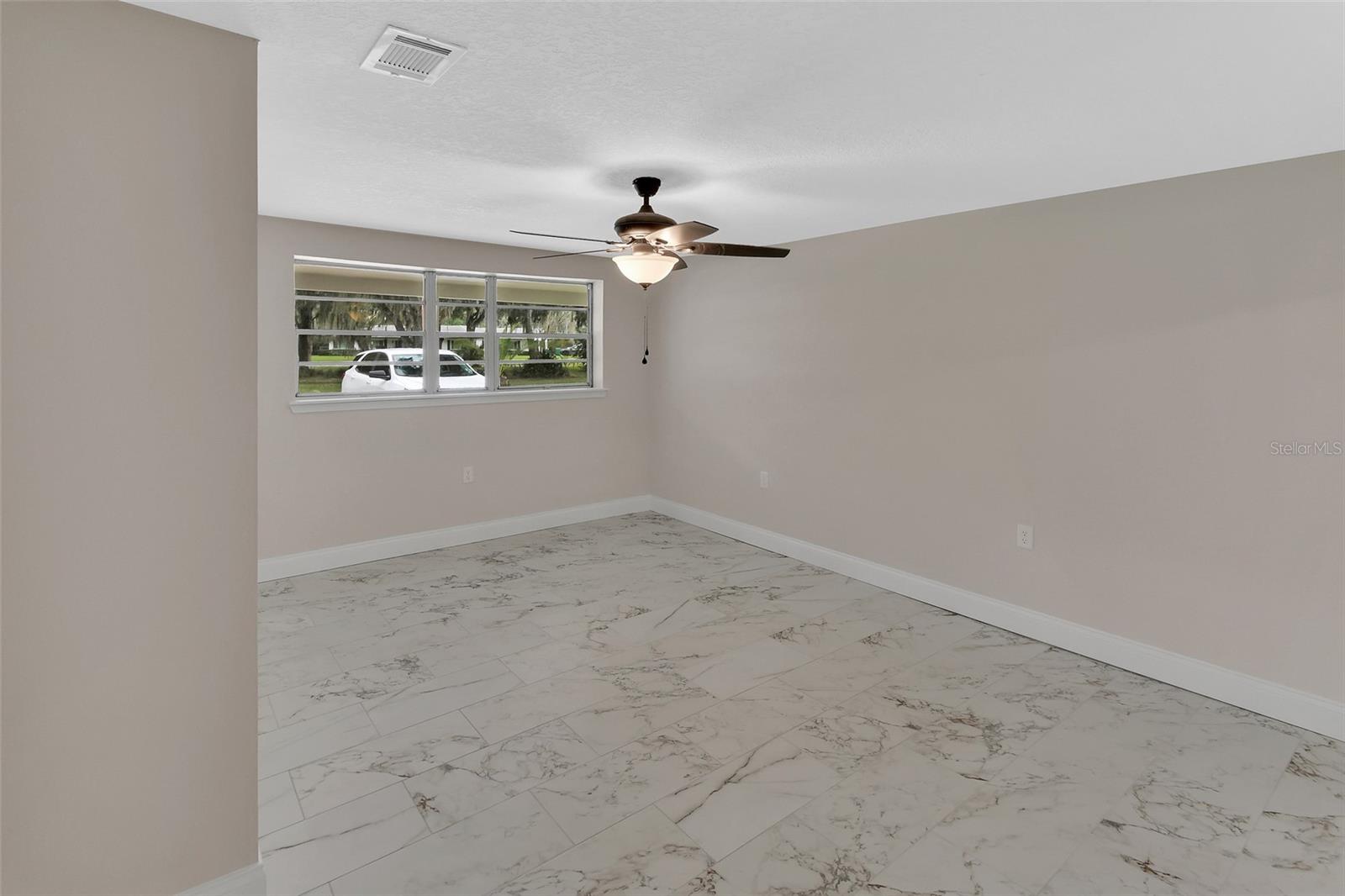 WEST LAWN - Residential