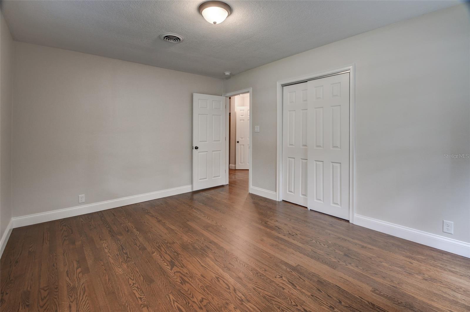 WEST LAWN - Residential