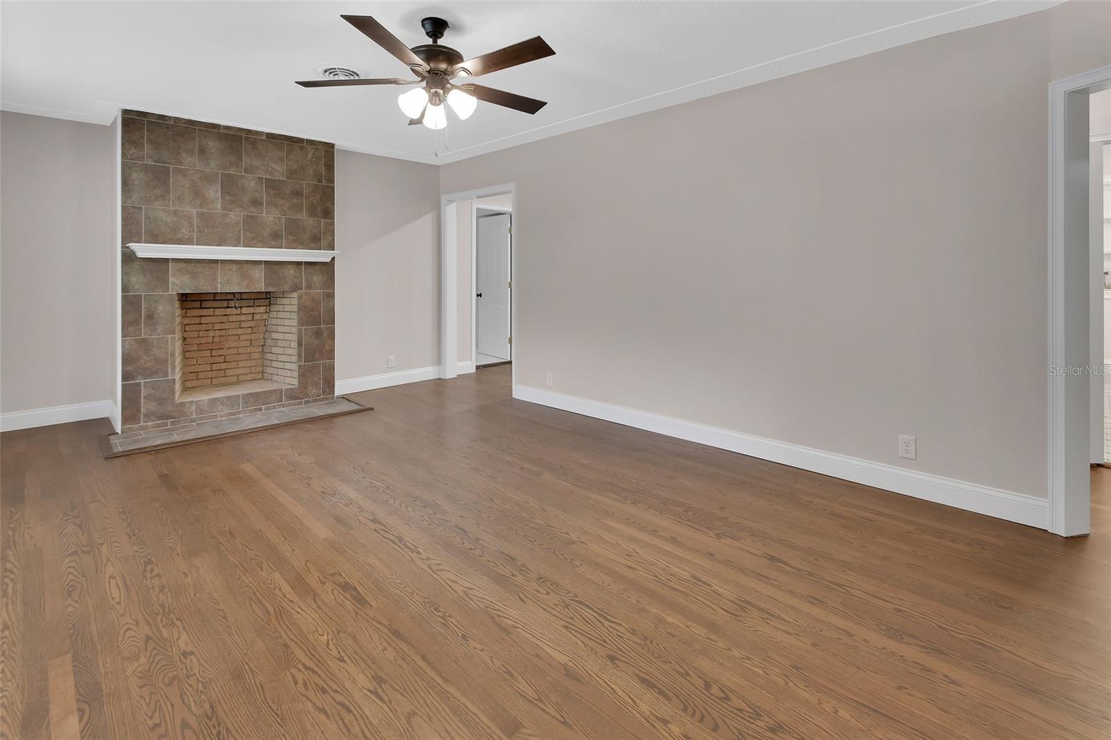 WEST LAWN - Residential