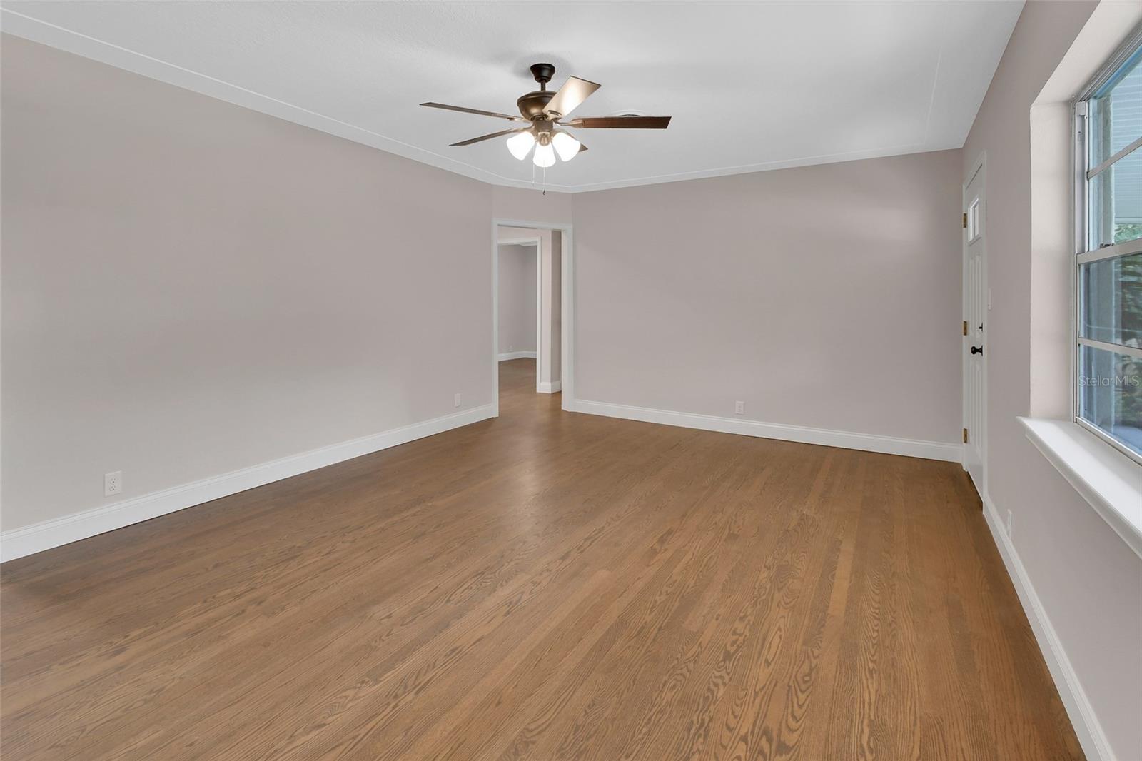 WEST LAWN - Residential