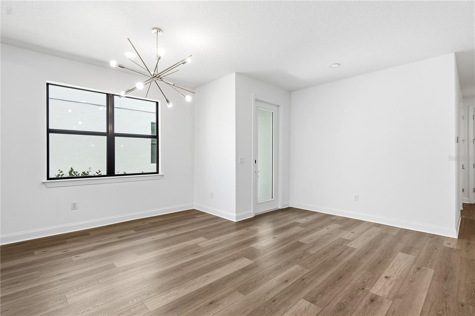 5854 WINDBREAK COURT