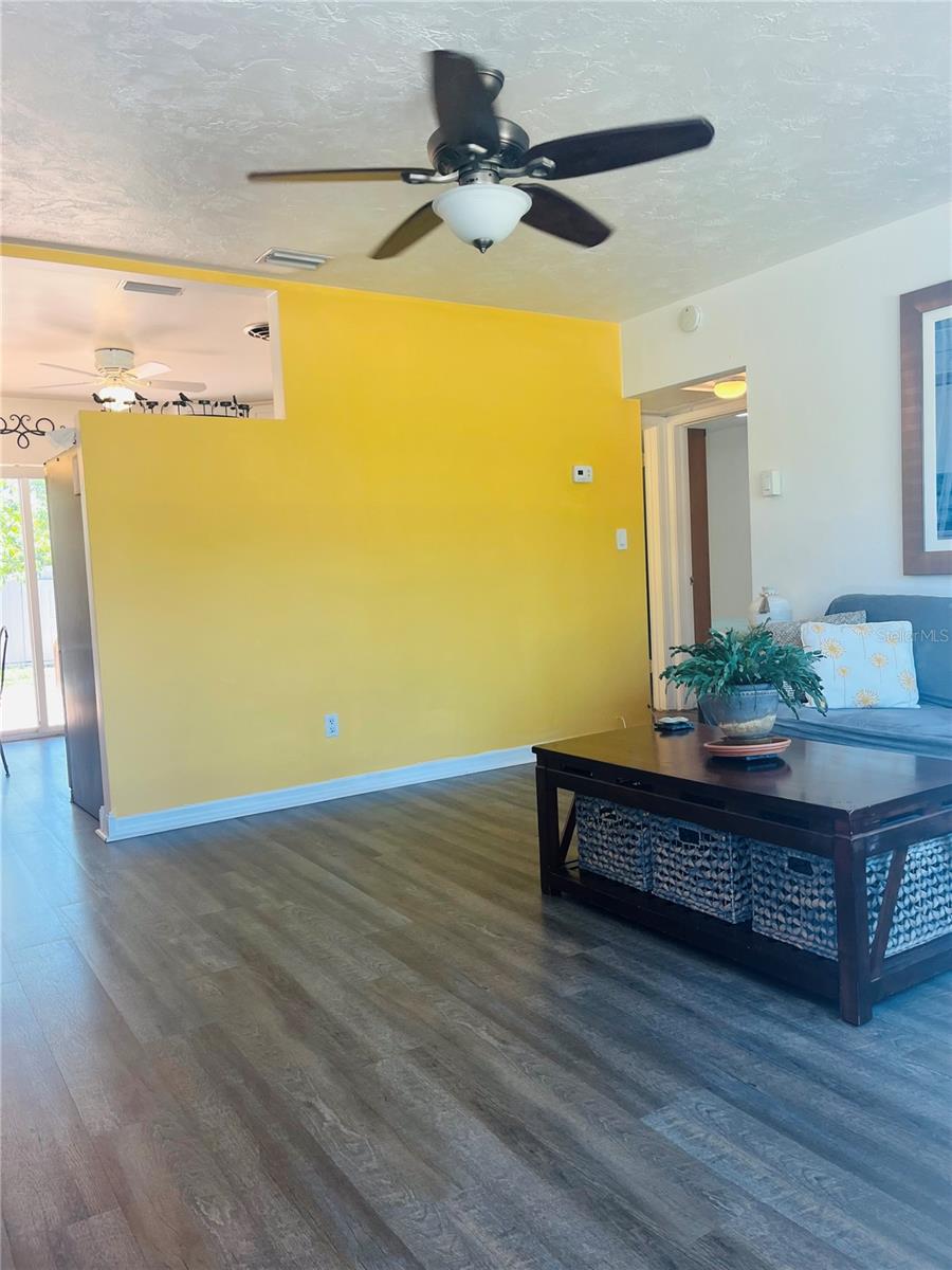 551 ORANGEWOOD DRIVE