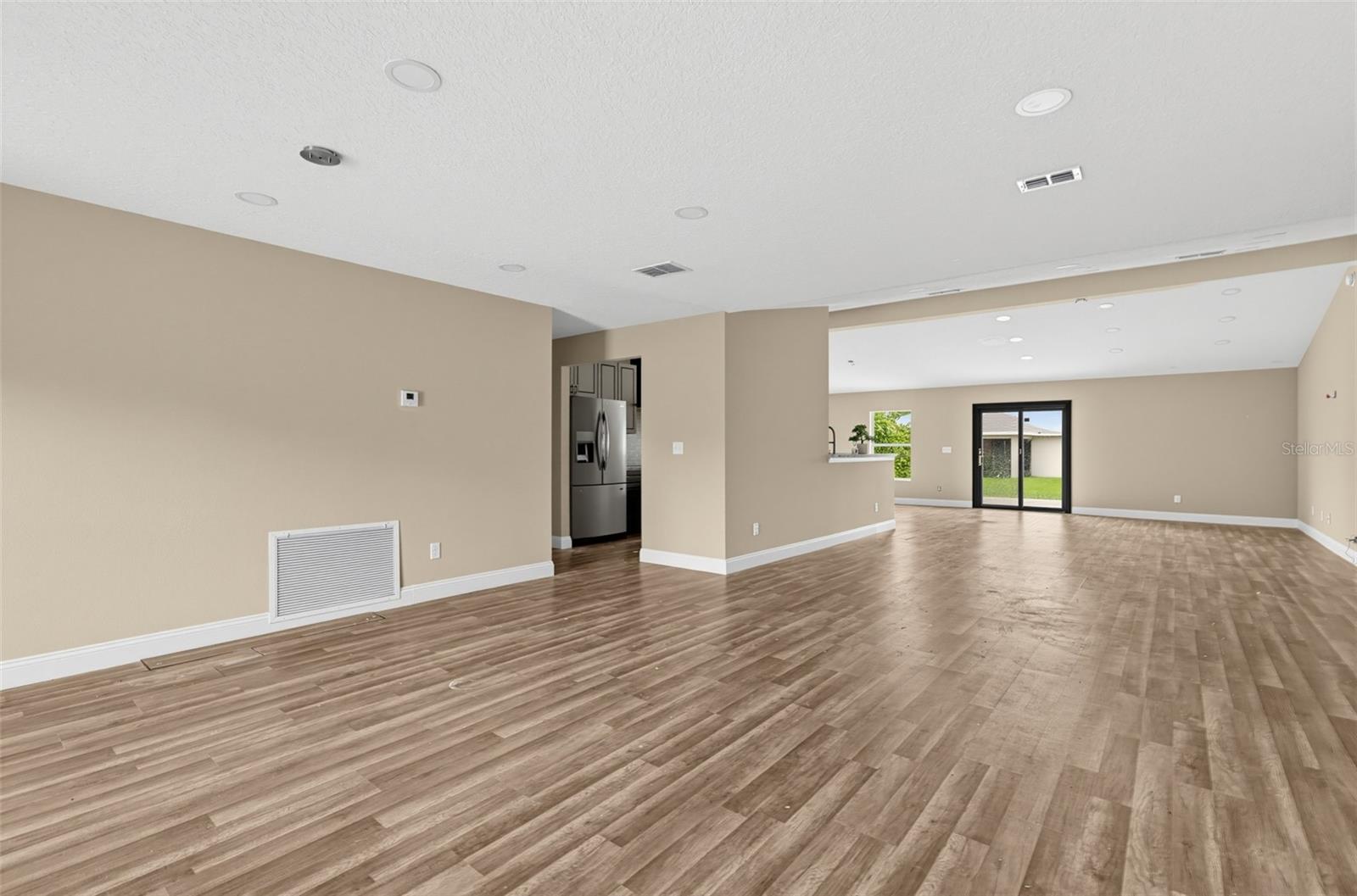 10 RIVIERA ESTATES DRIVE