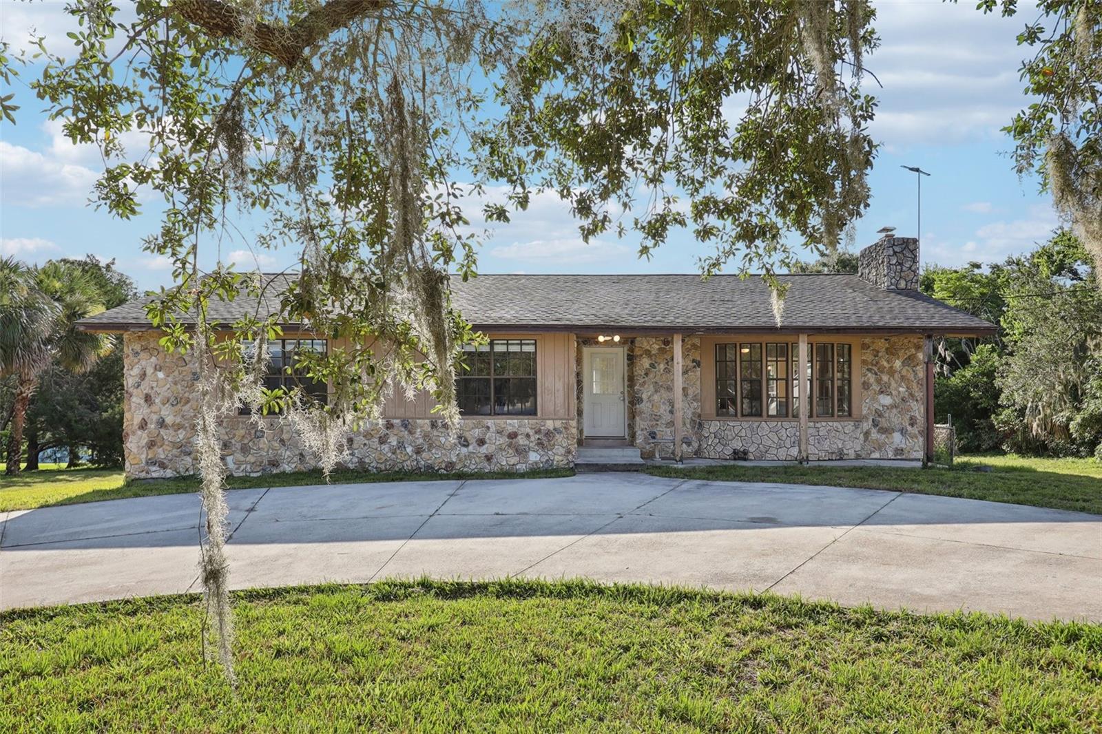 5759 DOGWOOD ROAD