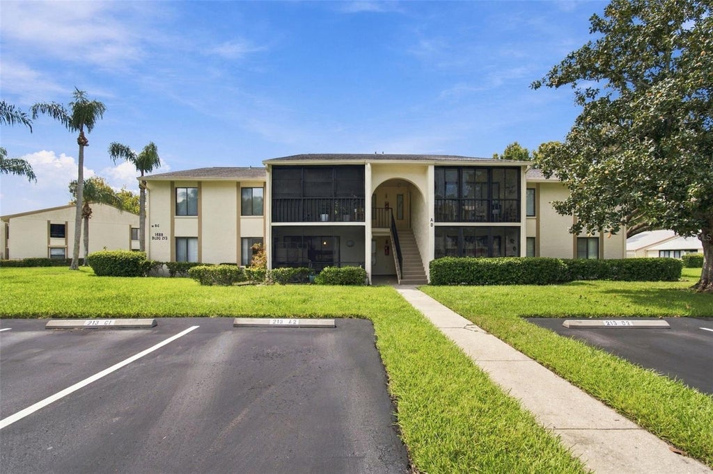 Photo of 1488 Pine Glen Lane #A1, Tarpon Springs, FL 34688 (MLS # TB8546561)