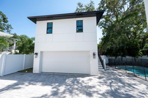 A home in SARASOTA