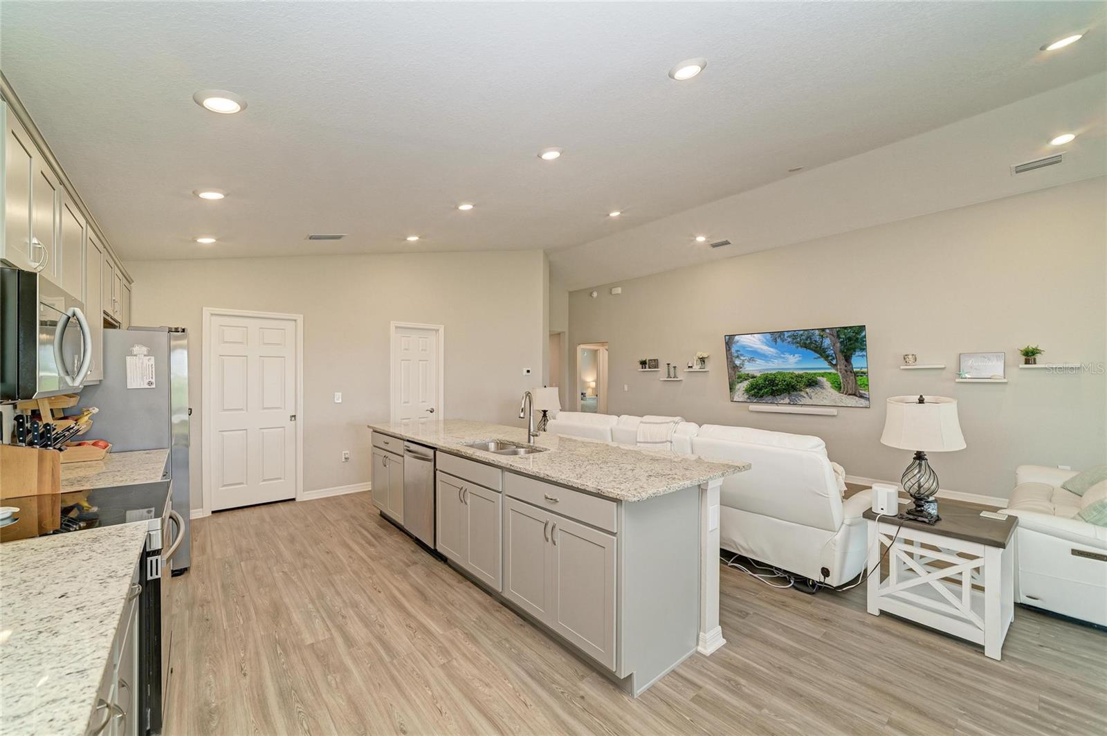 AVIARY AT RUTLAND RANCH PH IIA & IIB - Residential