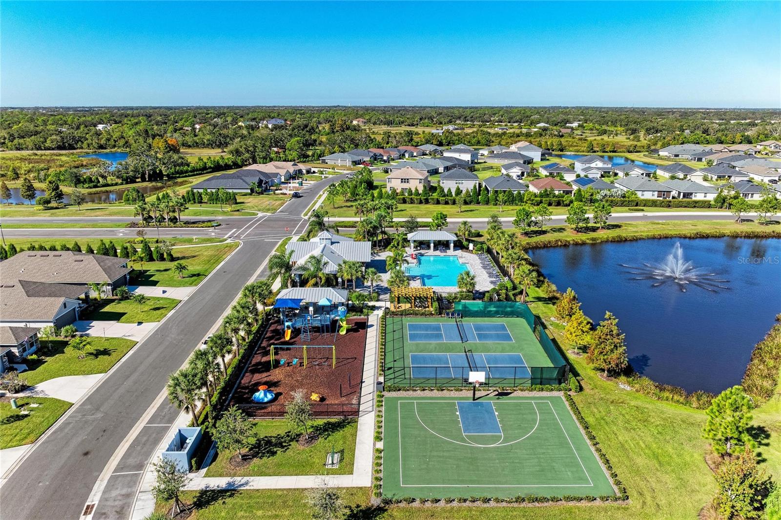 AVIARY AT RUTLAND RANCH PH IIA & IIB - Residential