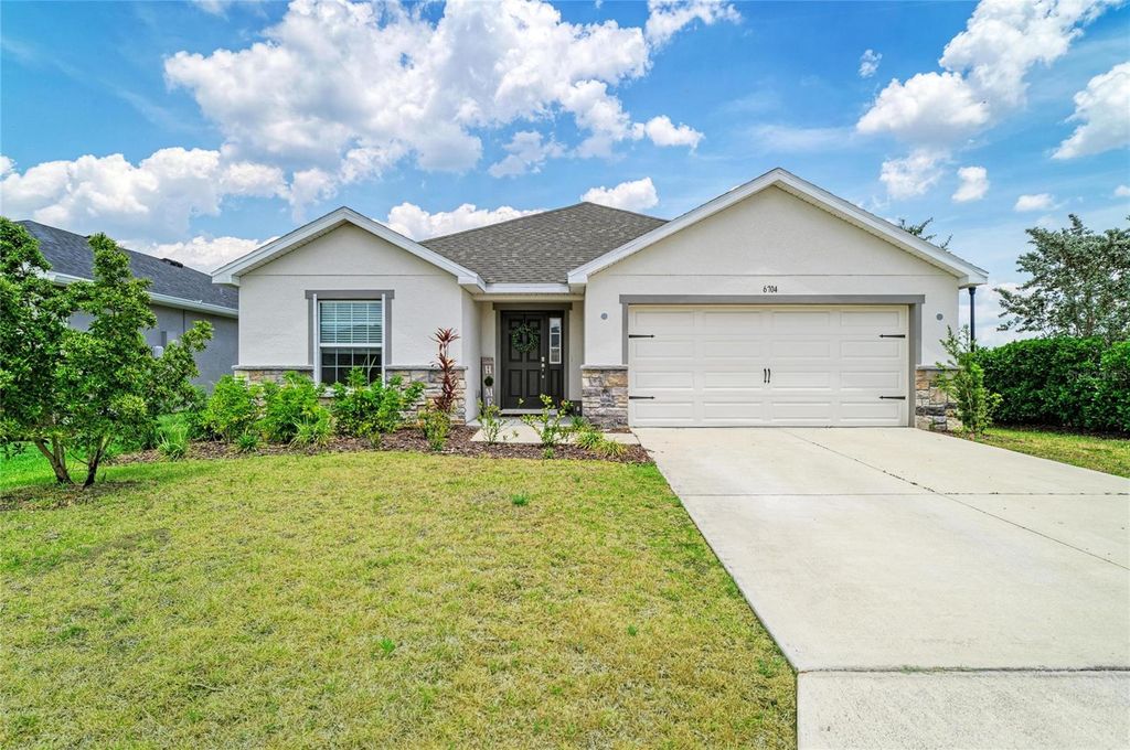 Photo of 6704 162nd Place E, Parrish, FL 34219 (MLS # A4692660)