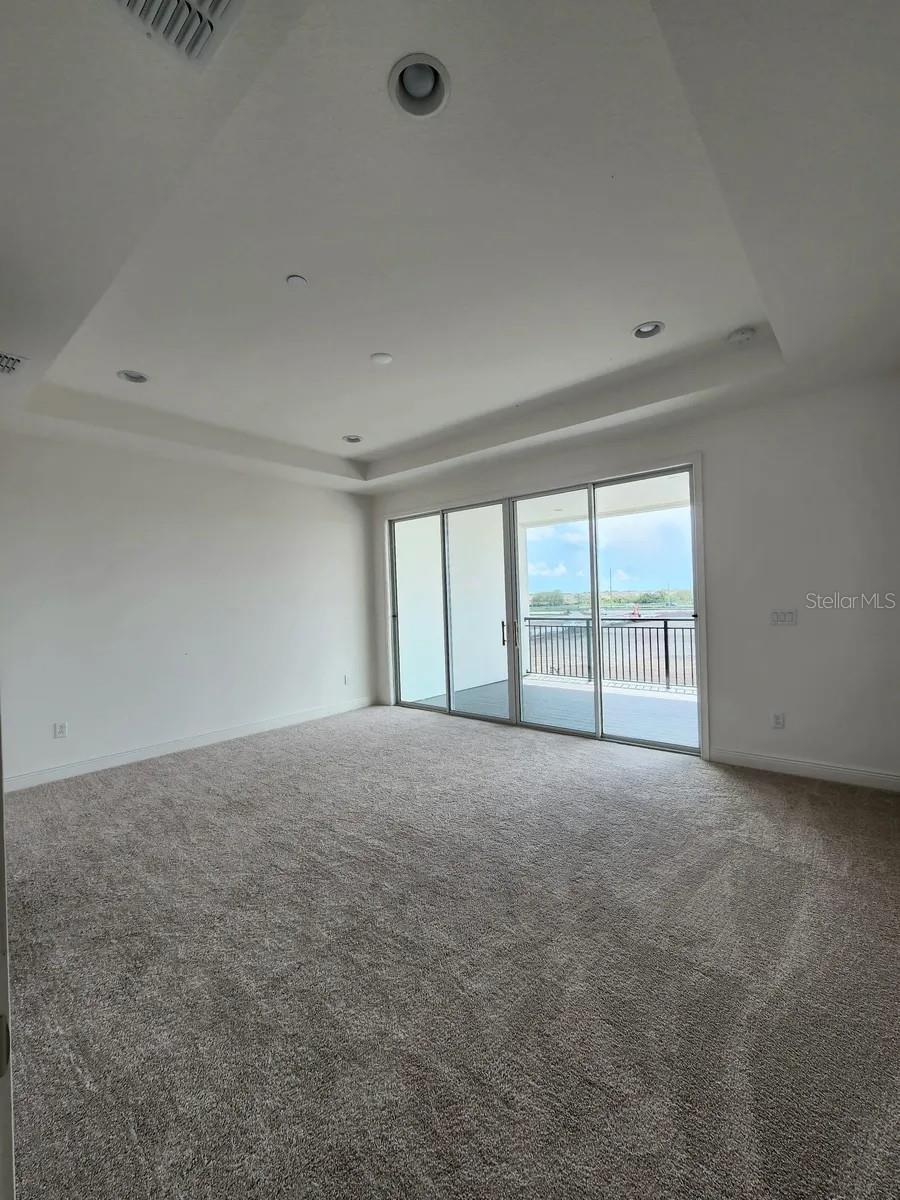 EAGLE CRK VILLAGE K PH 1B - Residential Lease