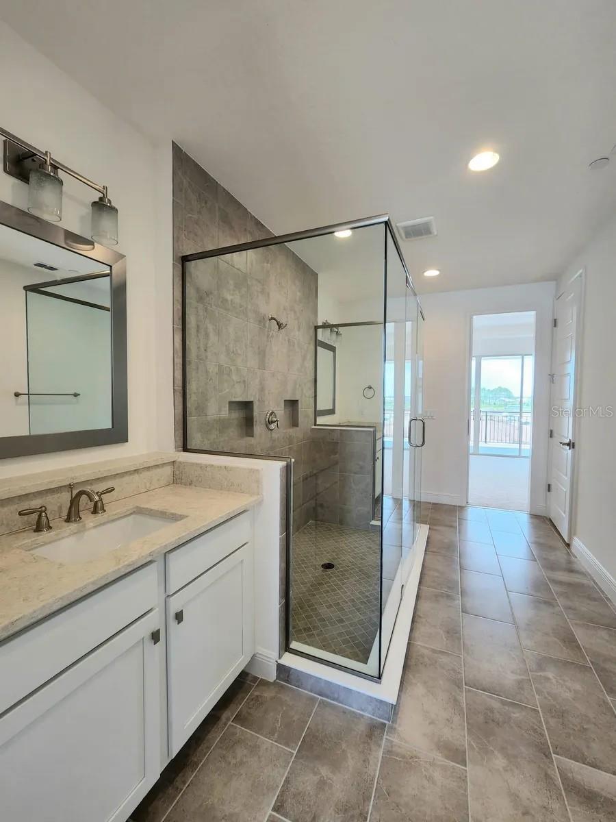 EAGLE CRK VILLAGE K PH 1B - Residential Lease