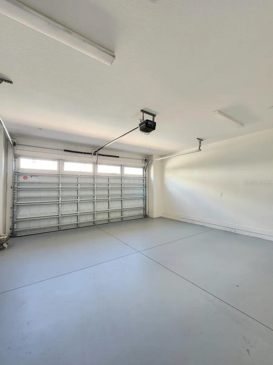 EAGLE CRK VILLAGE K PH 1B - Residential Lease