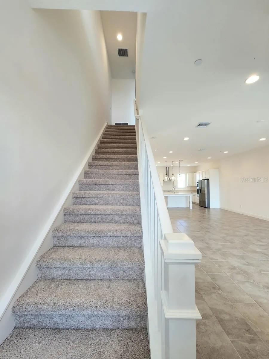 EAGLE CRK VILLAGE K PH 1B - Residential Lease
