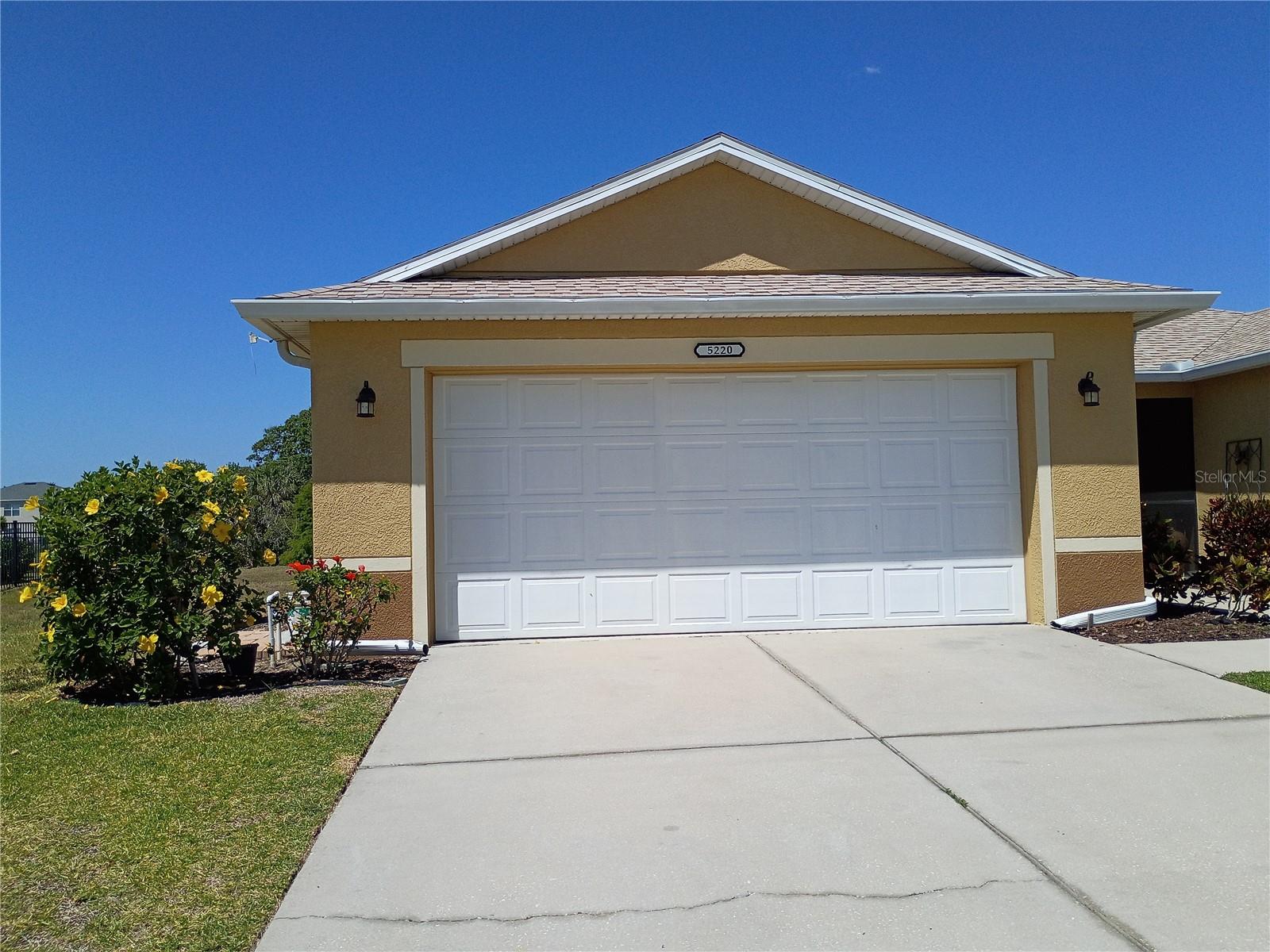 5220 BUTTERFLY SHELL DRIVE