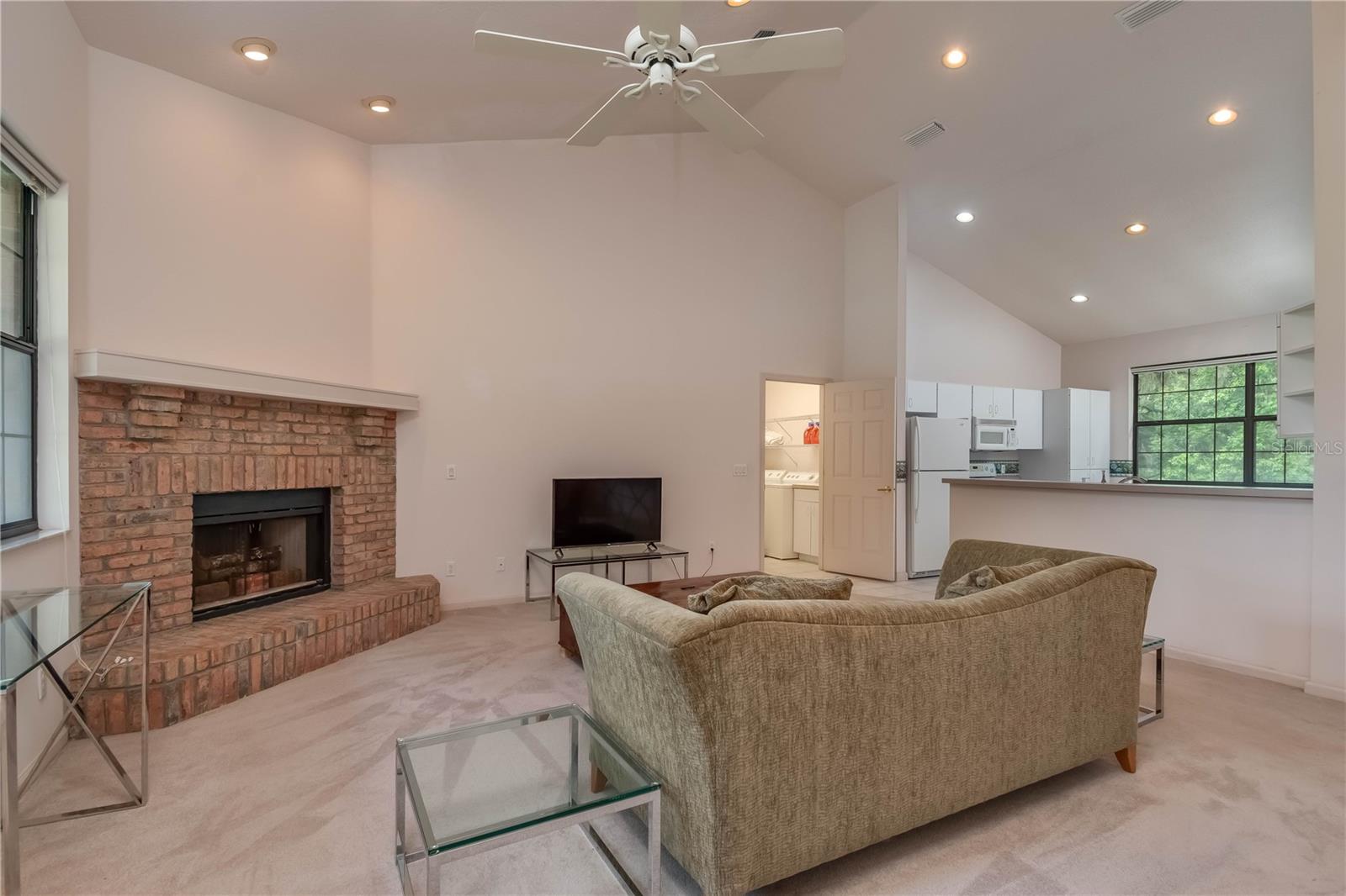 SUMMIT II - Residential