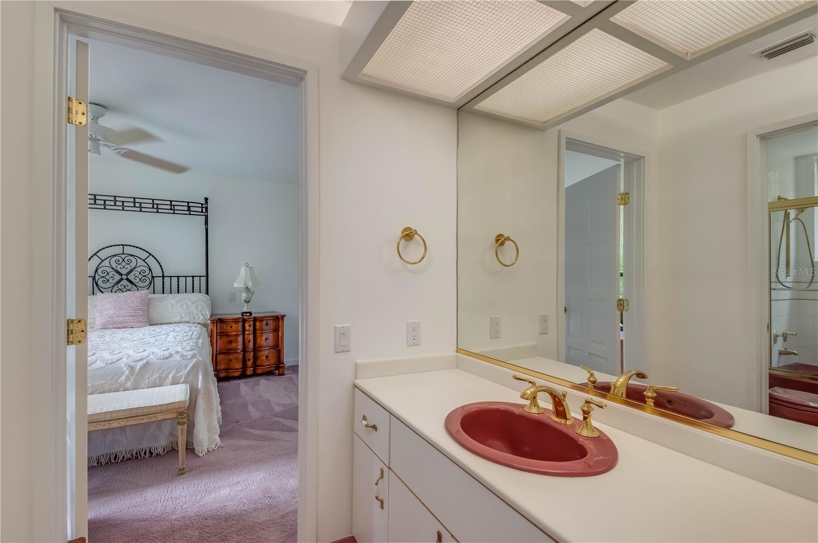 SUMMIT II - Residential