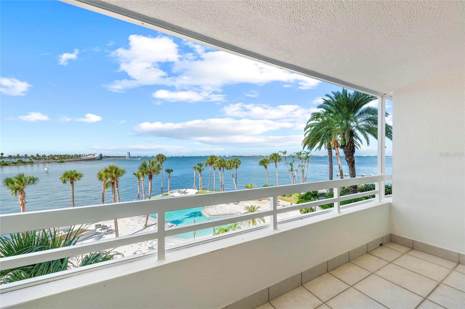 CONDO ON THE BAY TOWER I - Residential Lease