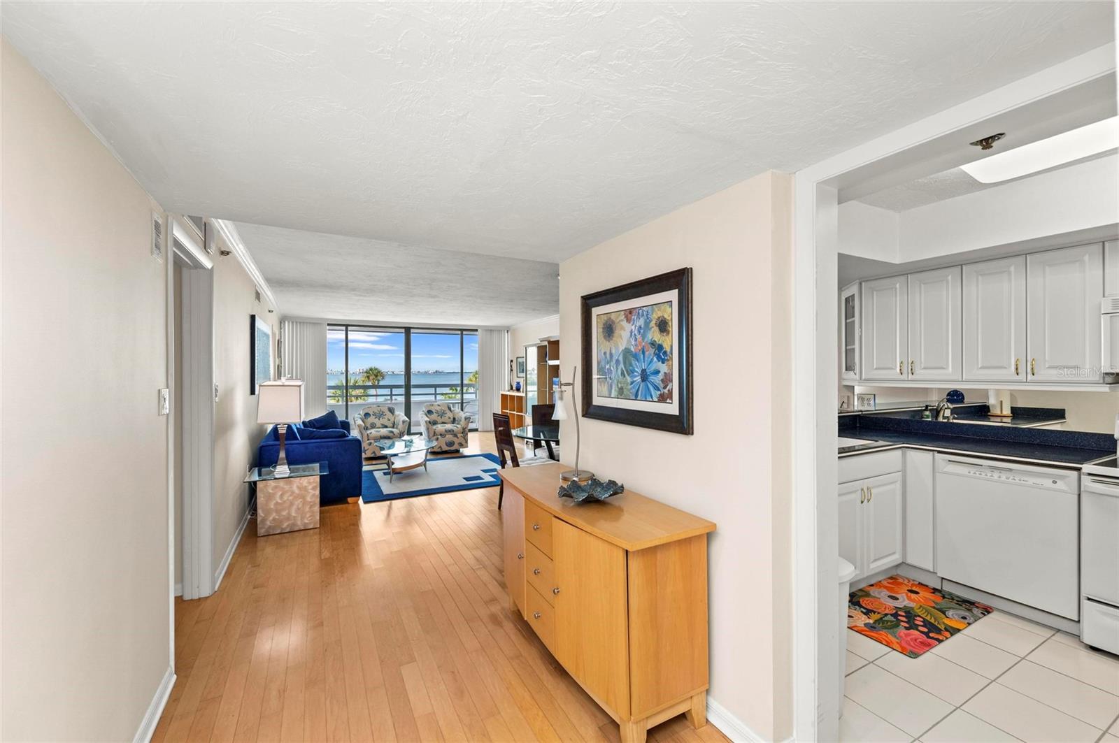 CONDO ON THE BAY TOWER I - Residential Lease