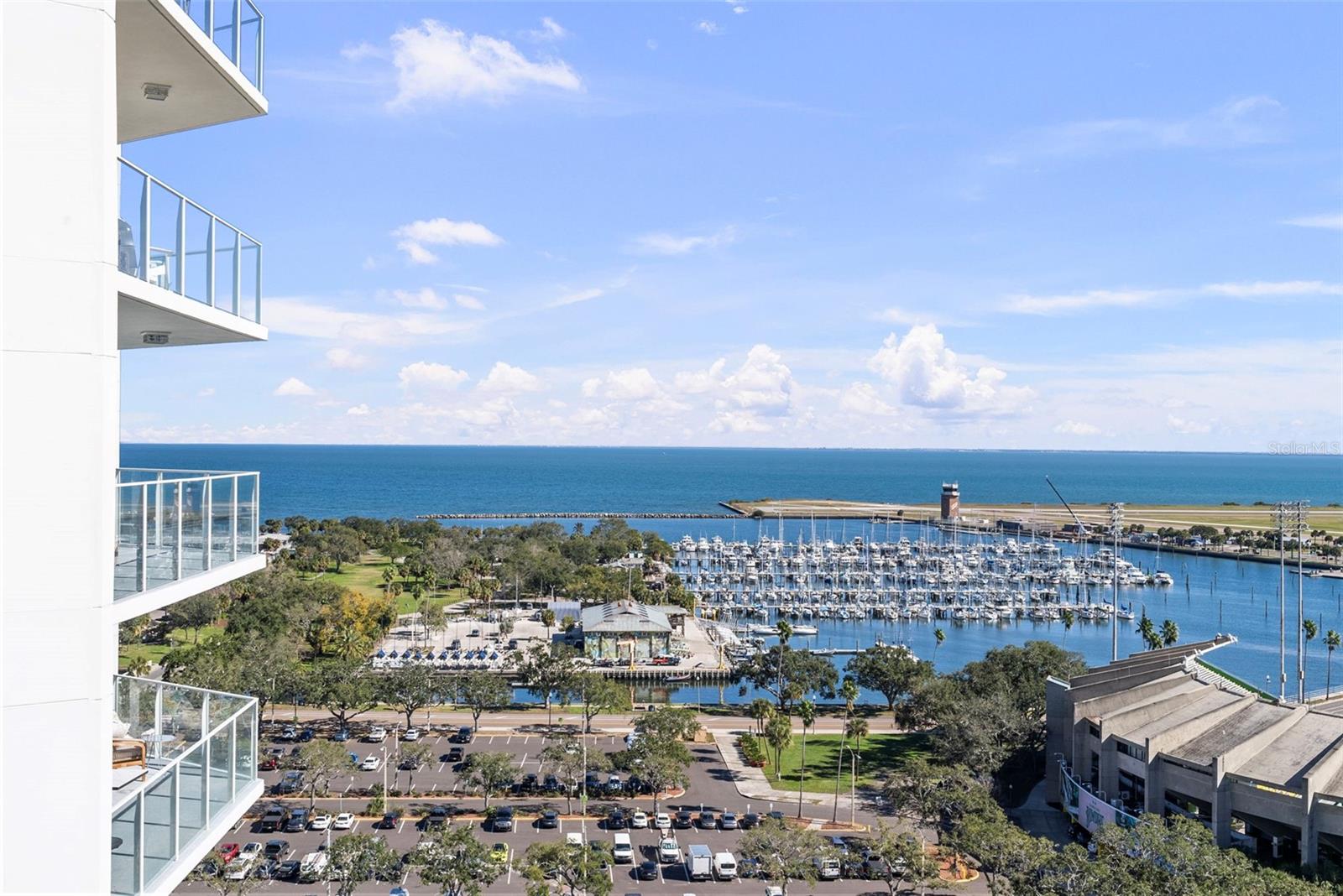 SIGNATURE PLACE CONDO - Residential