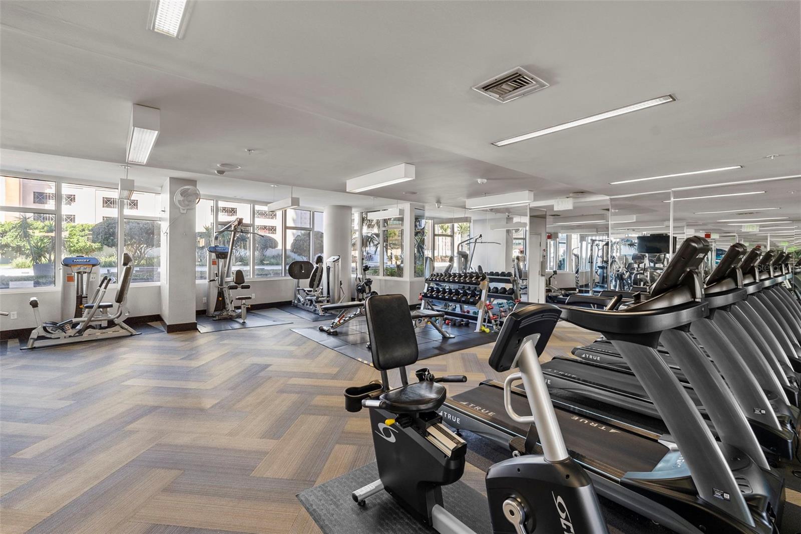 SIGNATURE PLACE CONDO - Residential