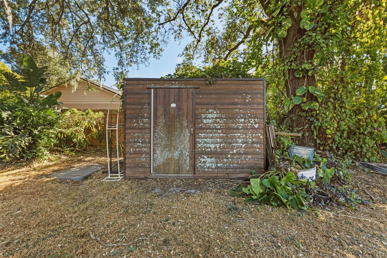 UNPLATTED - Residential