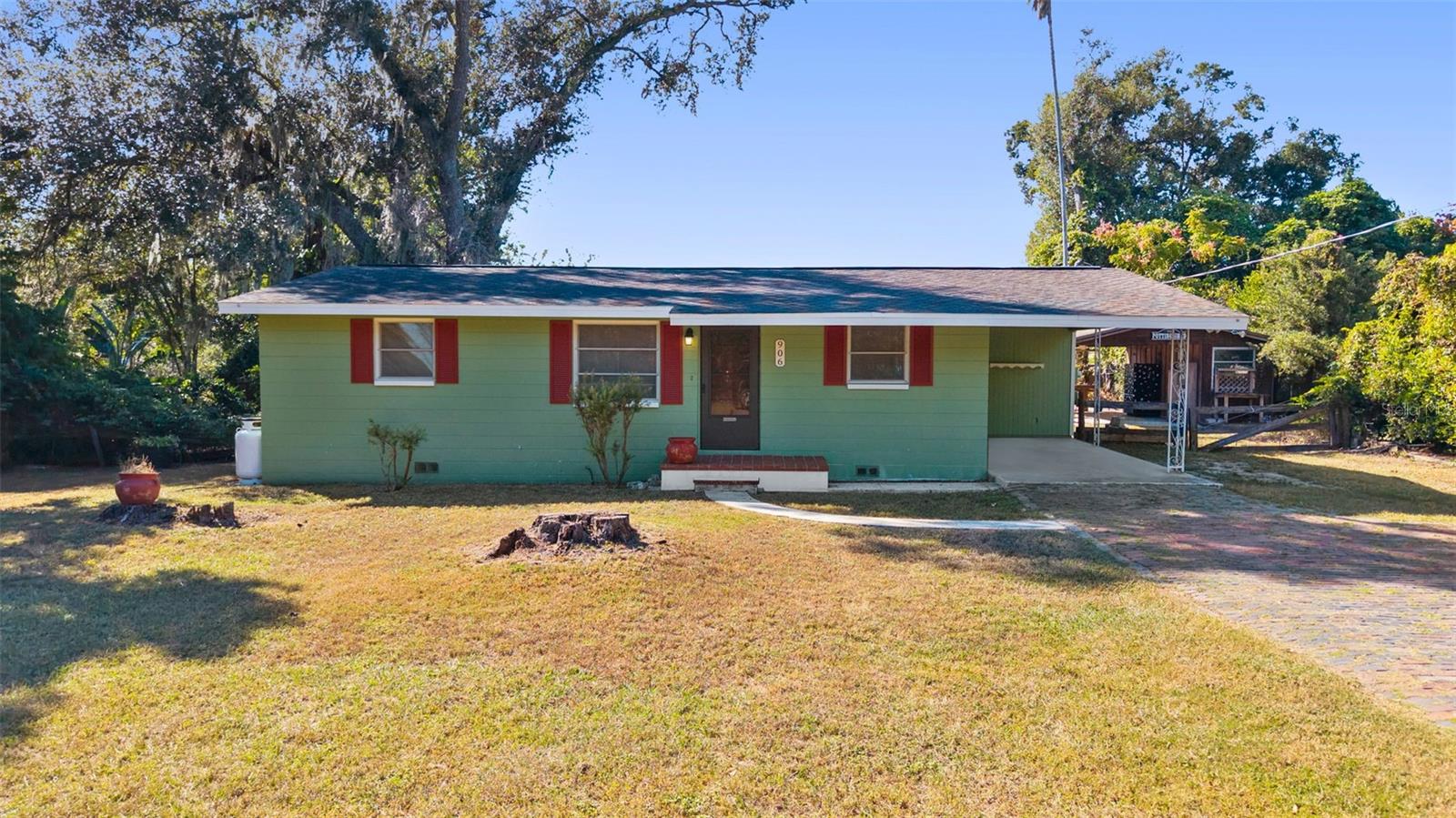 UNPLATTED - Residential