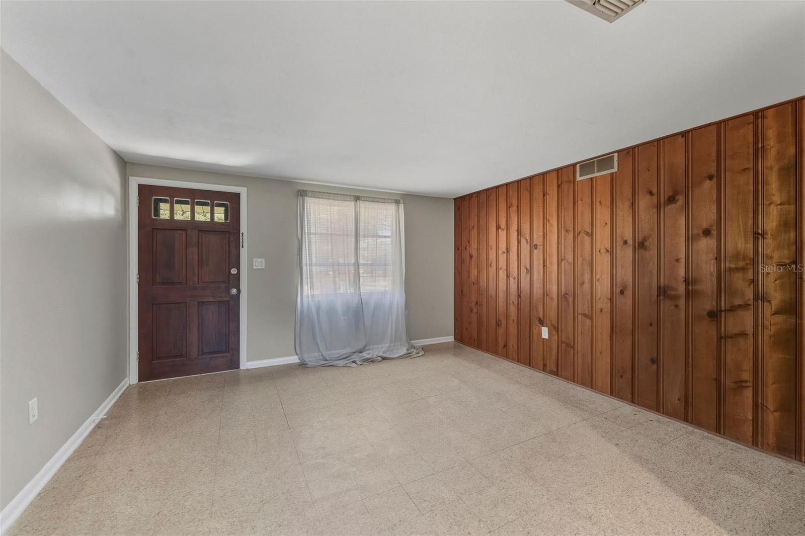 UNPLATTED - Residential