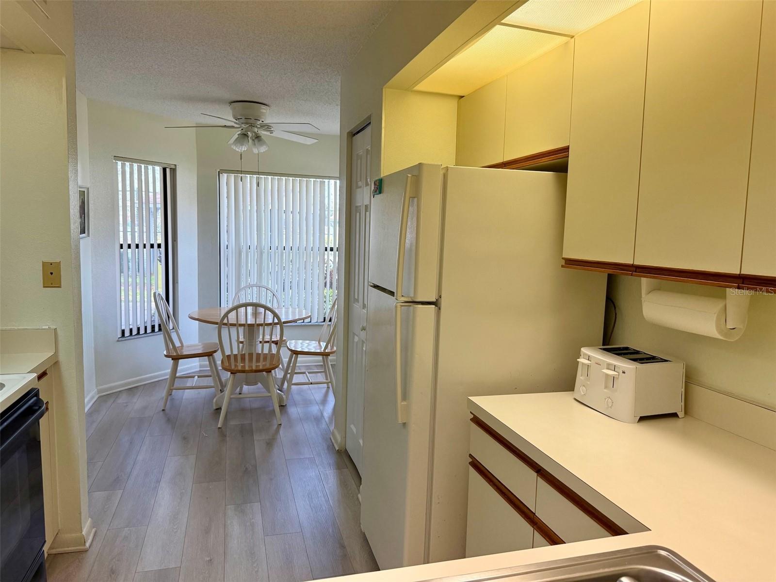 SHOREWALK BATH & TENNIS CLUB 11 - Residential