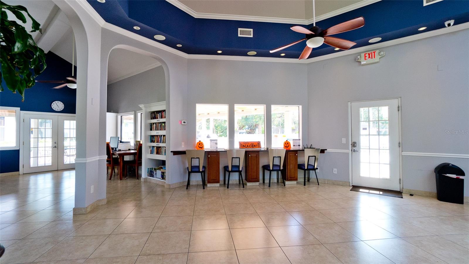 SHOREWALK BATH & TENNIS CLUB 11 - Residential