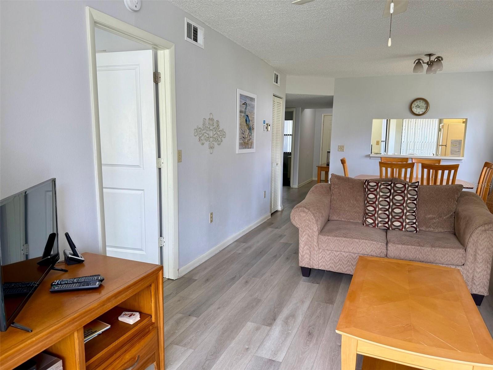 SHOREWALK BATH & TENNIS CLUB 11 - Residential