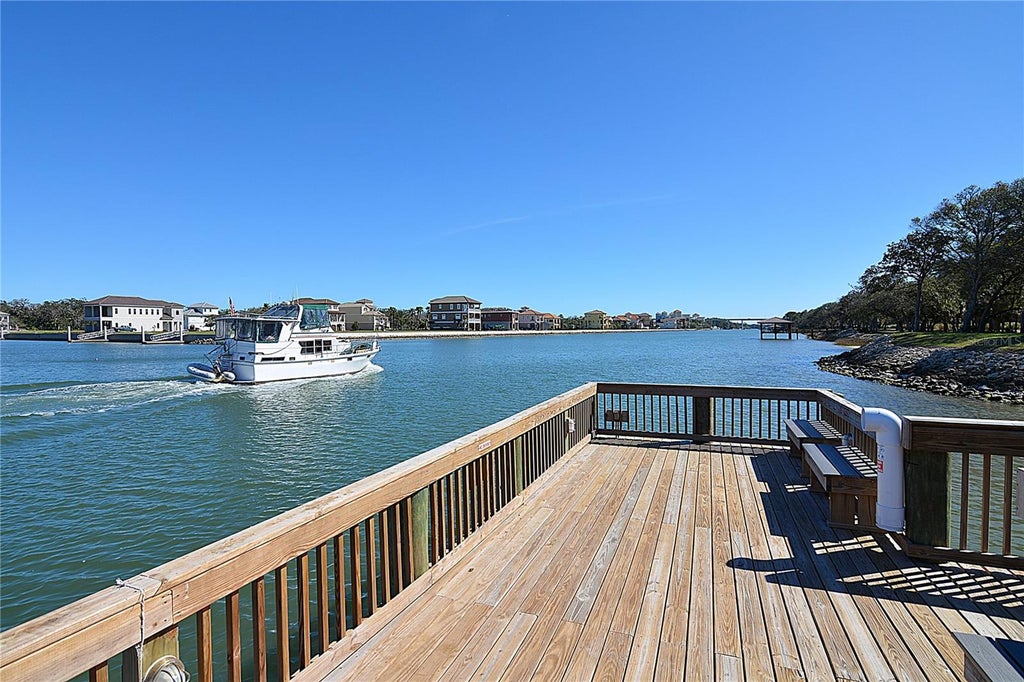 Photo of 115 Riverview Bend S #2133, Palm Coast, FL 32137 (MLS # FC321535)