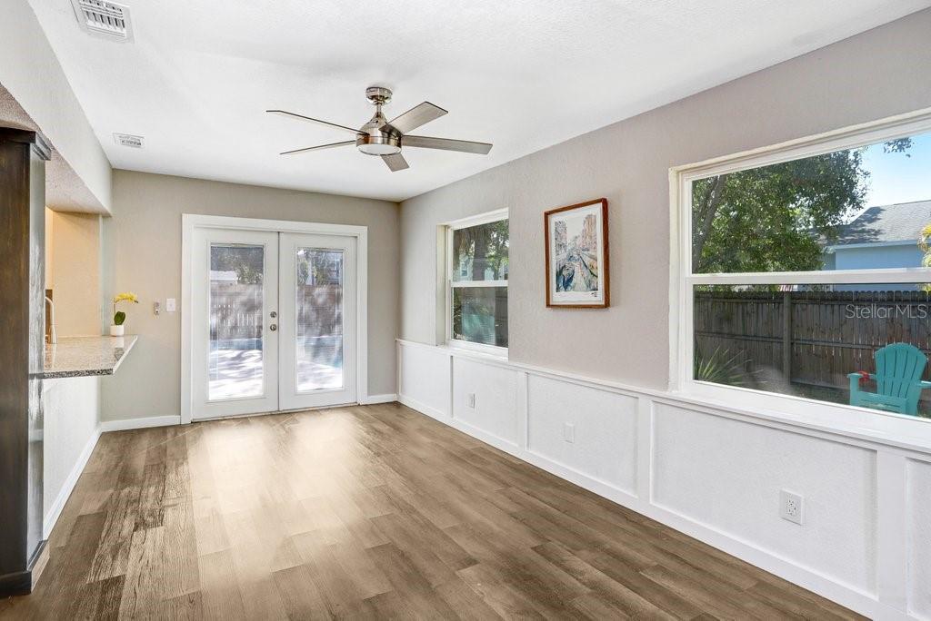 SHOREACRES CENTER - Residential