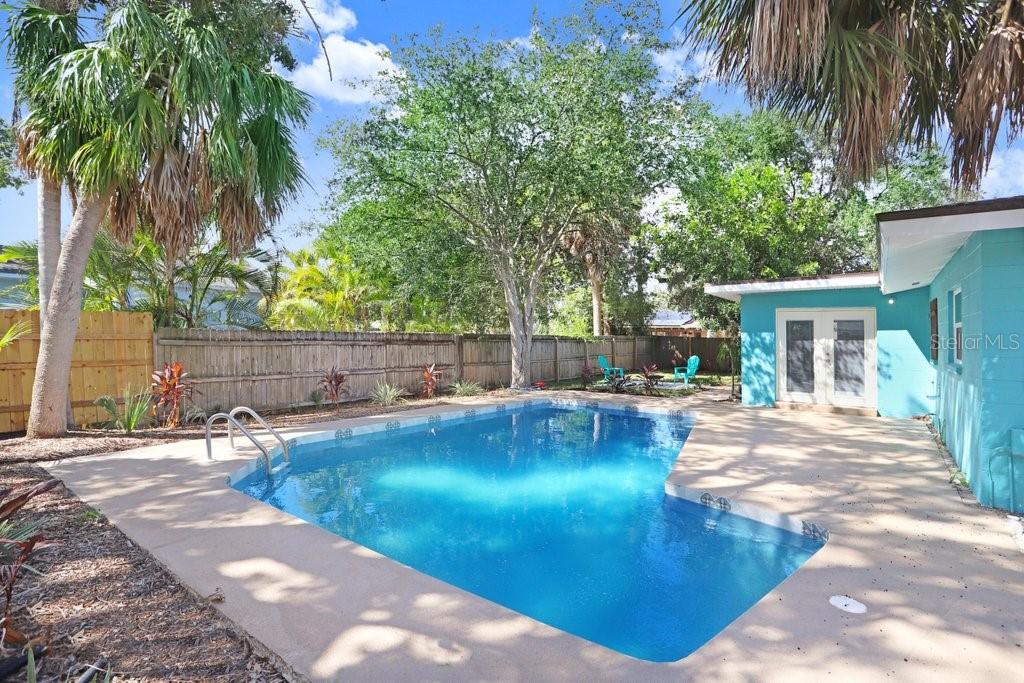 SHOREACRES CENTER - Residential