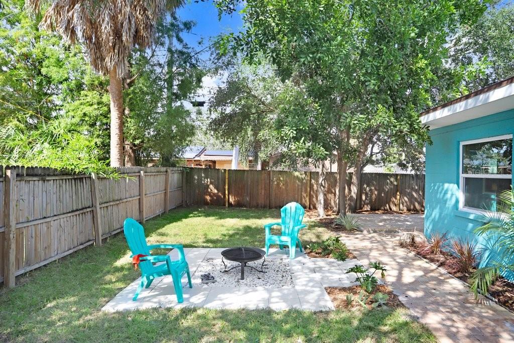 SHOREACRES CENTER - Residential