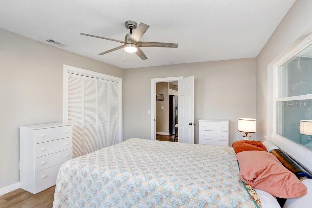 SHOREACRES CENTER - Residential