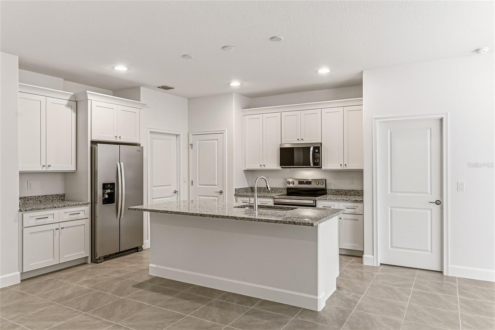 PORT MALABAR UNIT 18 - Residential