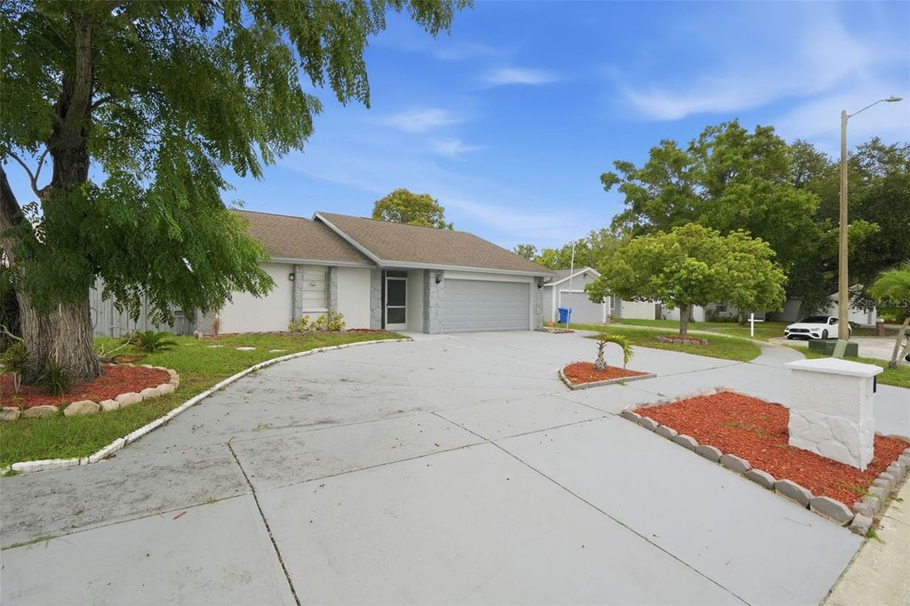 Photo of 11320 Partridge Drive, Tampa, FL 33625 (MLS # TB8528913)