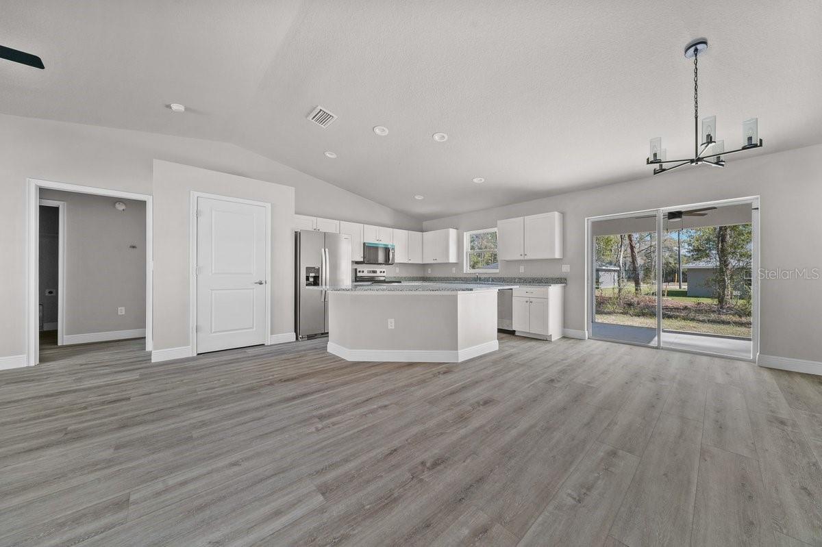 CITRUS SPGS UNIT 19 - Residential