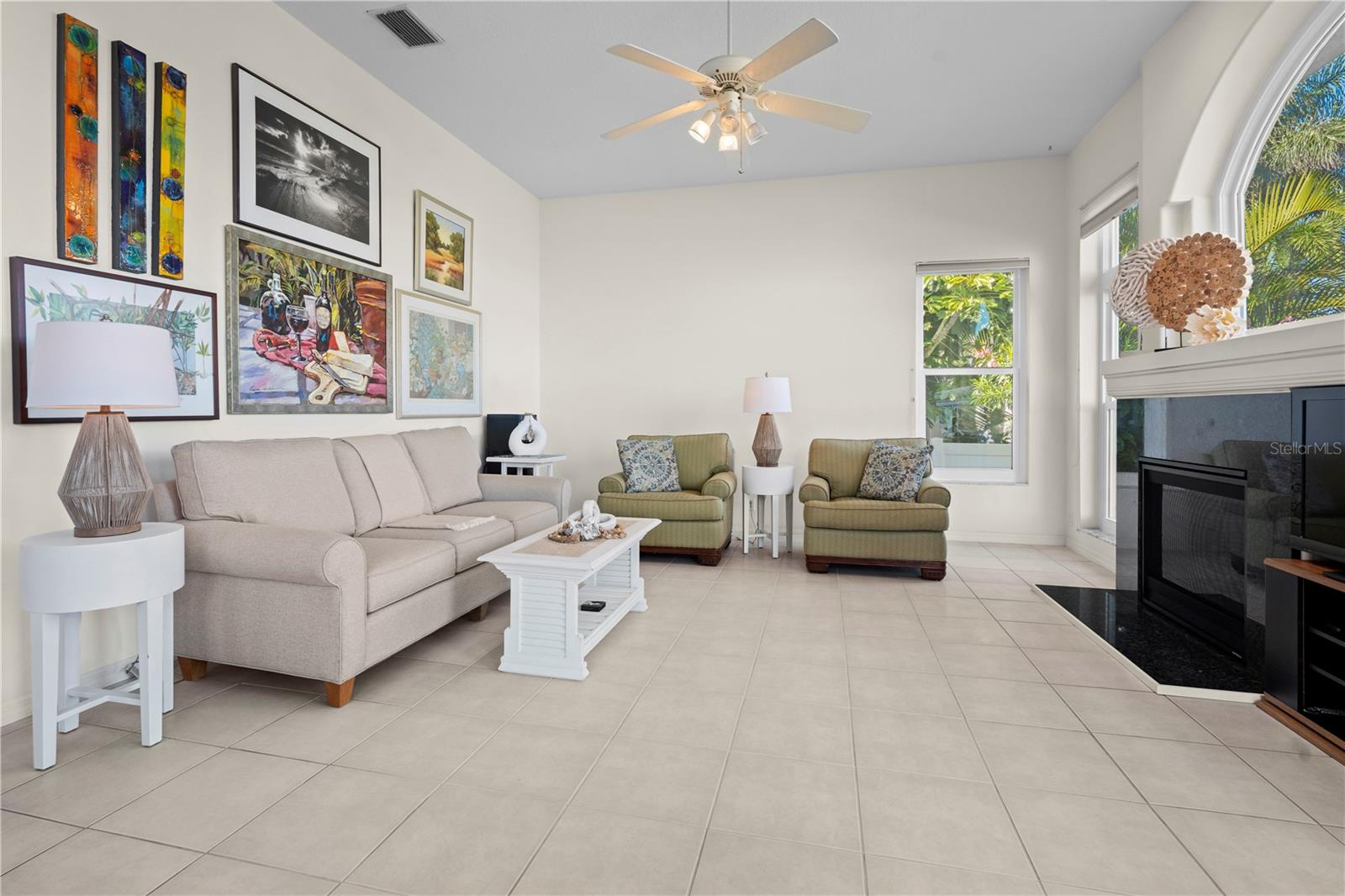 NORTH VINA DEL MAR - Residential