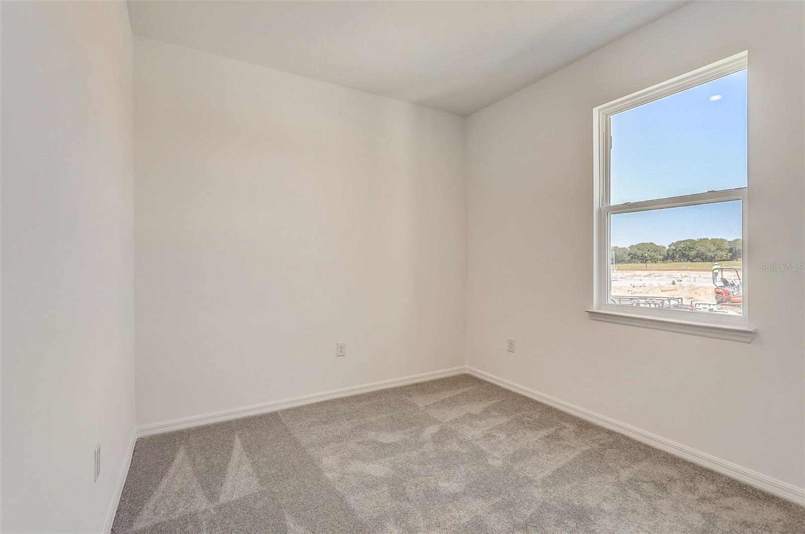 SILVER LAKE POINTE - Residential