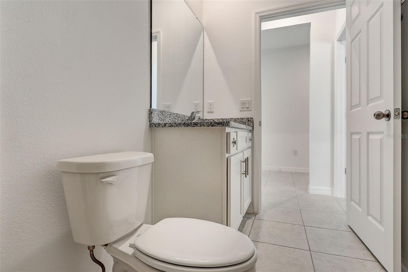 SILVER LAKE POINTE - Residential