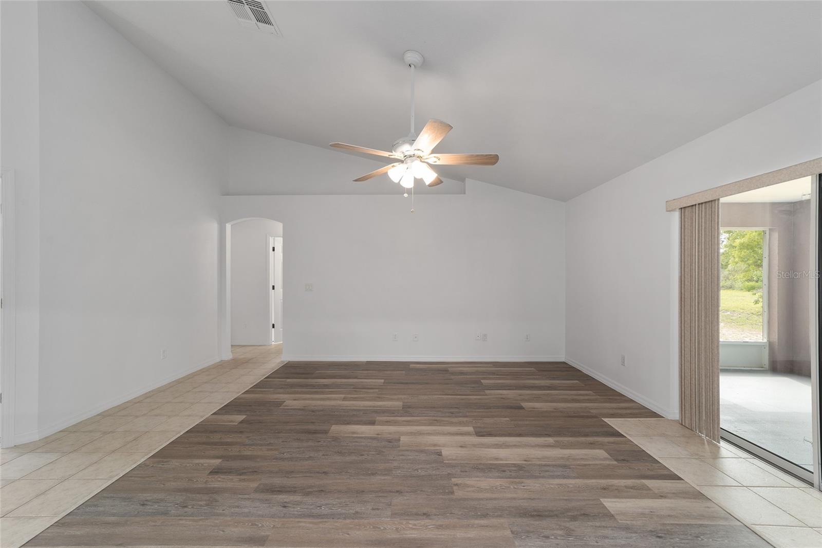 KINGSLAND COUNTRY ESTATE - Residential